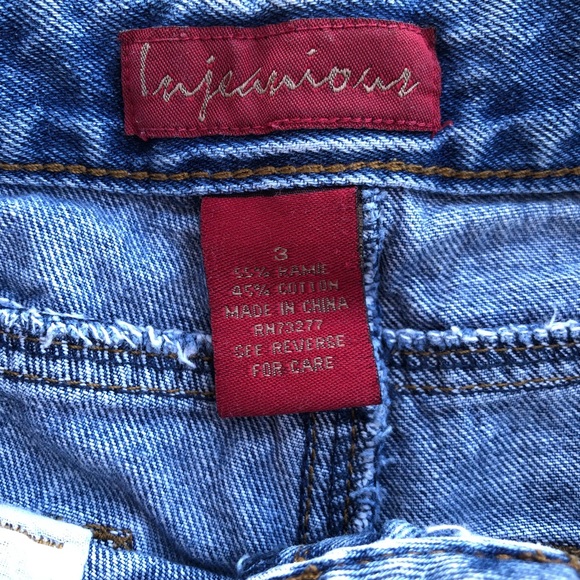 Cute Jean Shorts !! - Picture 3 of 3